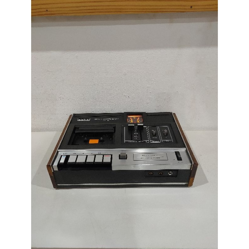 Vintage 1973 Tapedeck Sony TC-121 Made in Japan / Tape deck / Kaset Player / Compo