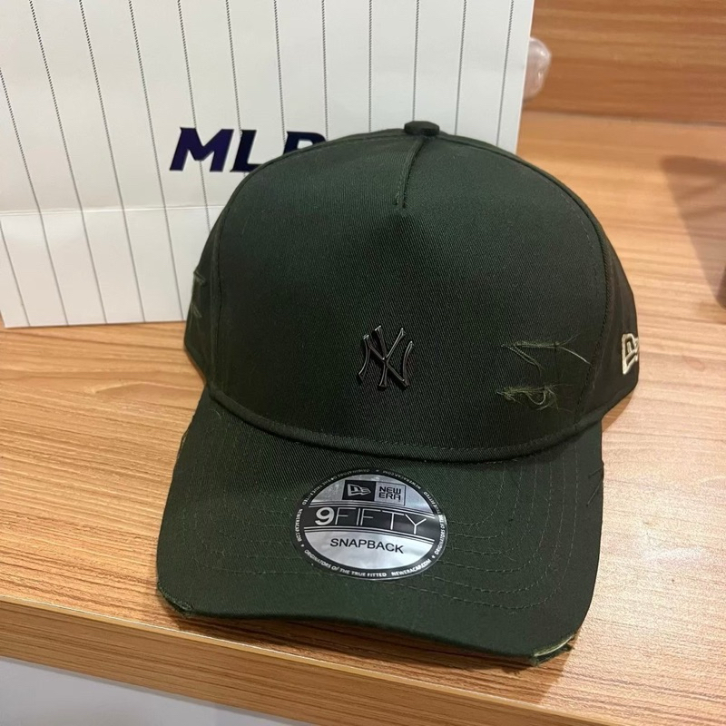 Topi Baseball Cap New York NY Cap Army Green Ripped Free goodie bag