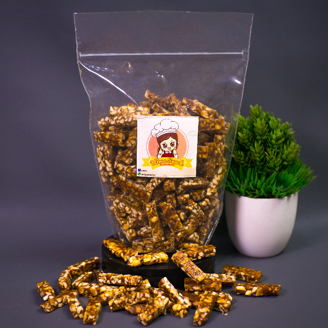 

Empyang Jajanan Lebaran 100g