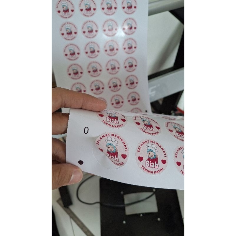 

Stiker Label Cutting A3+ dan F4