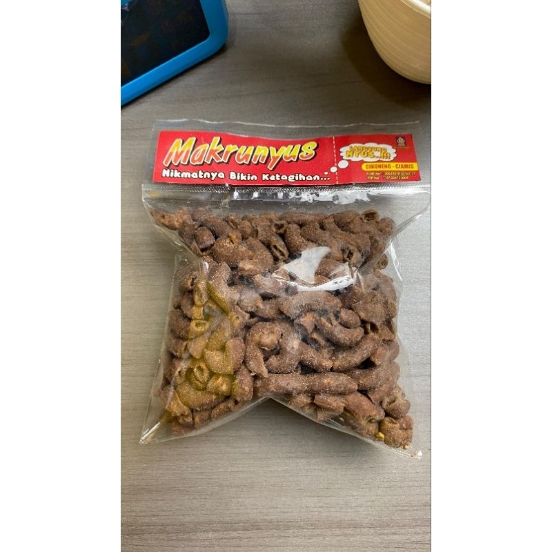 

makaroni renyah makrunyus 160 gram