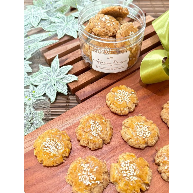 

AyleensRecipe kue kering kacang Peanut Cookies (Grandma Cookies)