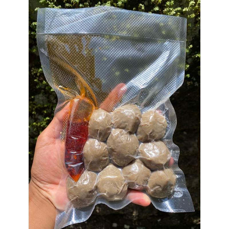 

BAKSO IKAN TENGGIRI Isi 10/pack FROZEN Free Chilli Oil