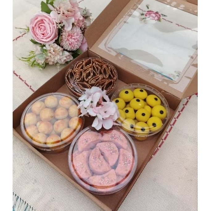 

Hampers Kue Kering Lebaran