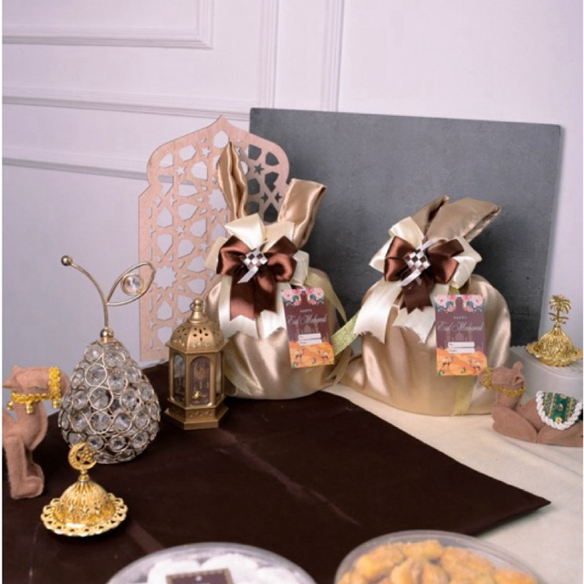 

Hampers Sateen Little Jema