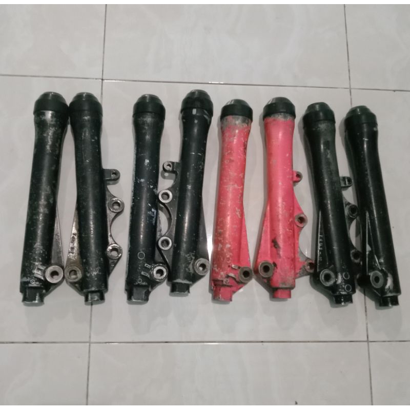 Bottom tabung slubung shock skok depan Yamaha Fiz-R fizr fiz r fisr 3yr original second