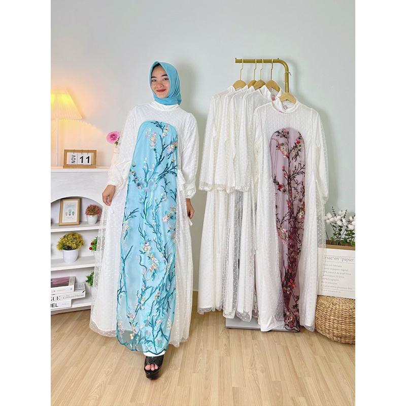GAMIS Brukat Tile Dot