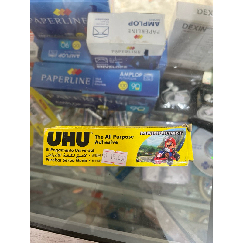 

Lem UHU