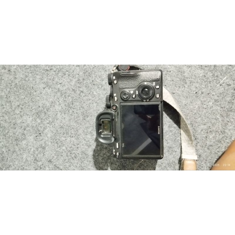 Camera Sony A7iii + Lensa Kit