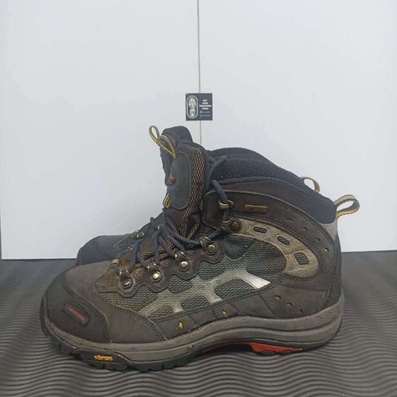 Sepatu Gunung Landmaster Goretex | Size 40 Second