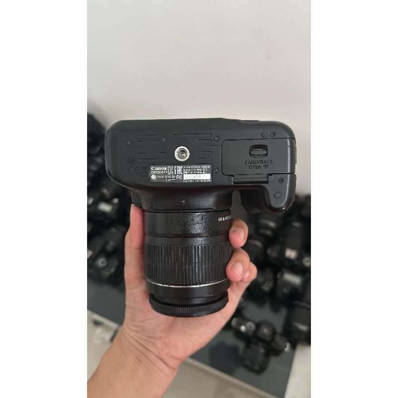 Canon eos 1300d kit