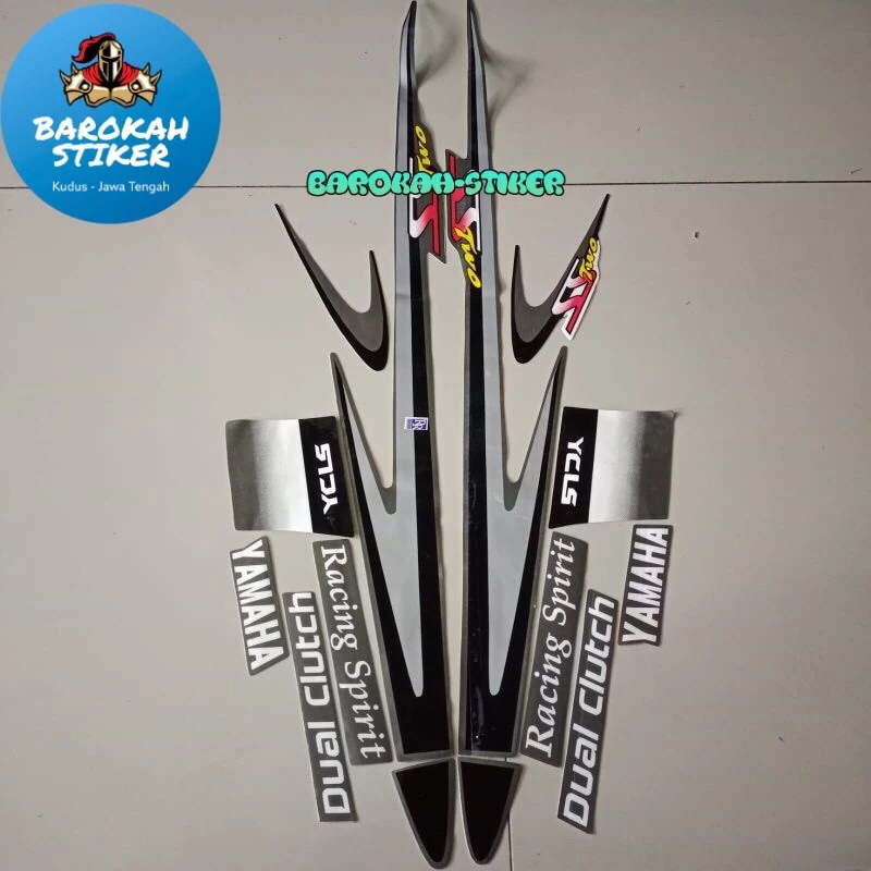 Striping / stiker yamaha fiz r ss two hitam stiker yamaha fiz r ss two hitam keren barikah jaya