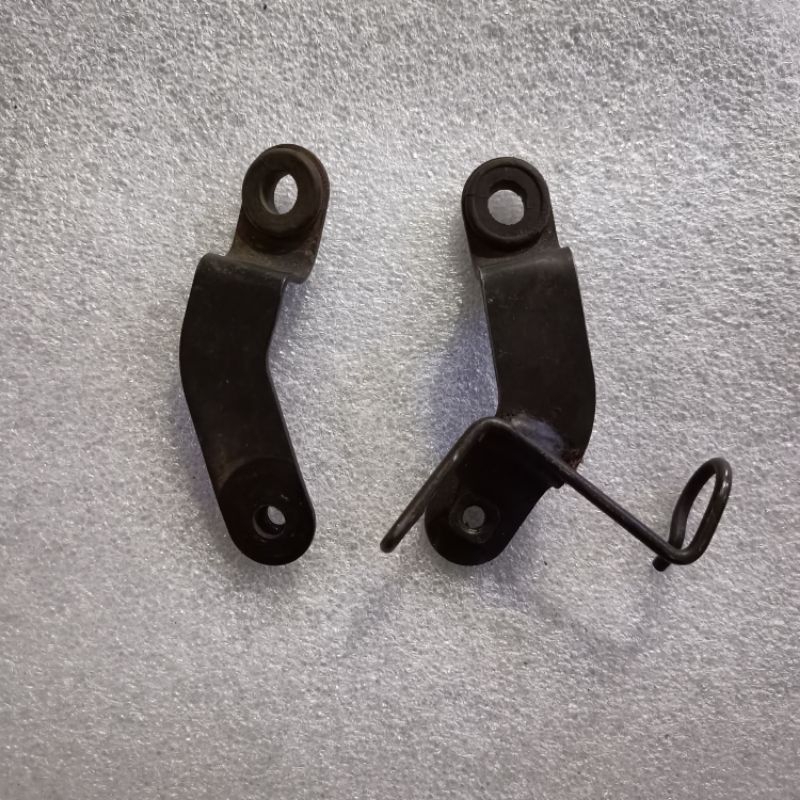 Bracket brecket braket breket pangkon dudukan sayap  tebeng Yamaha Jupiter z burhan jupiter z lama a