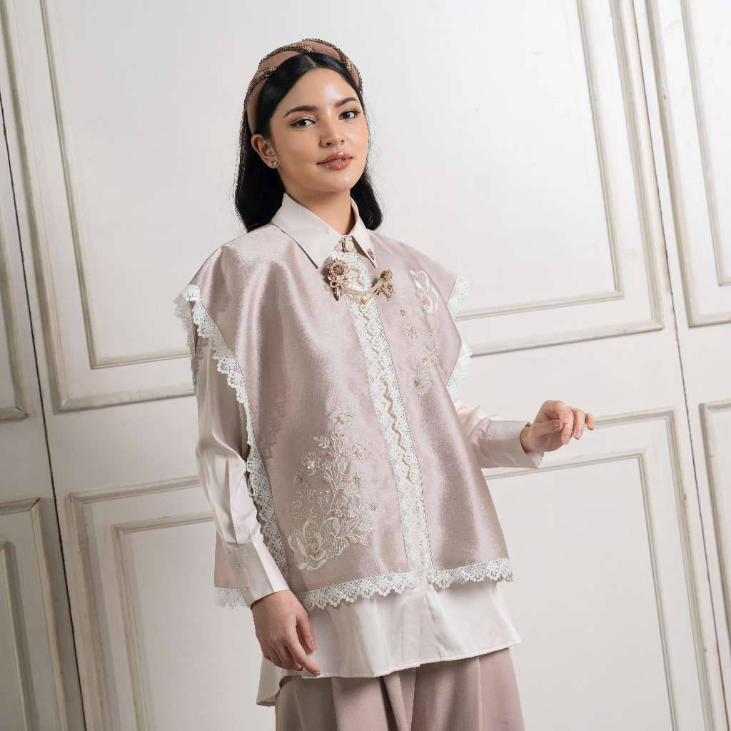 VAIA Atelier - Atasan Vest Wanita Agra