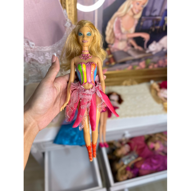 Barbie Elina magic of rainbow