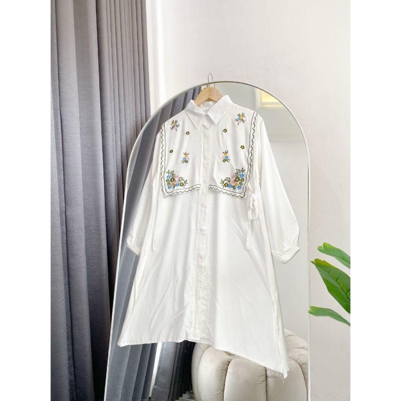 SABRINA TUNIK BORDIR RAYON TWILL MOTIF ROMPI ATASAN WANITA