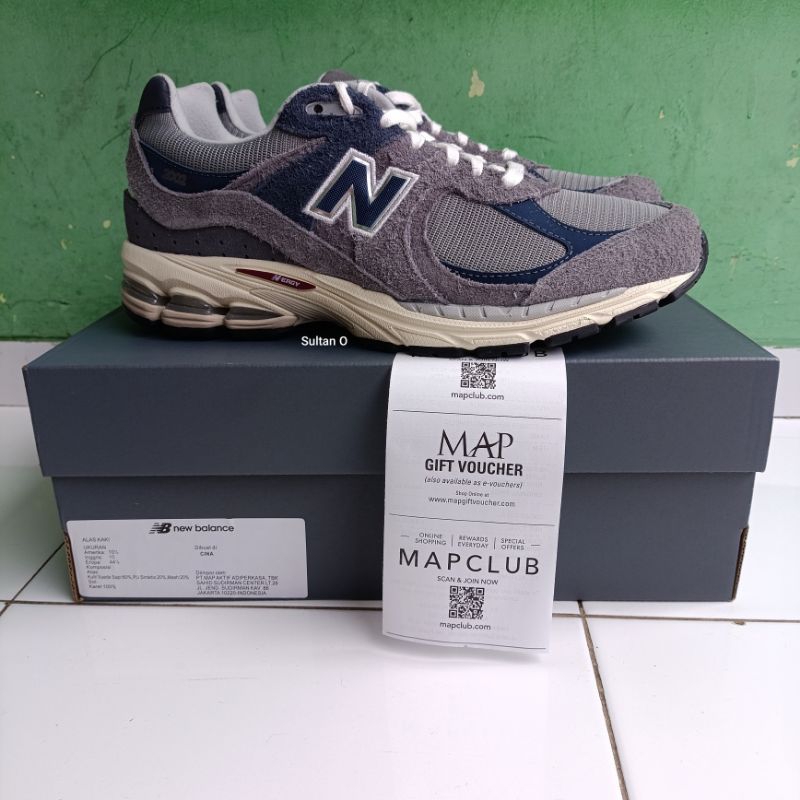New Balance 2002R M2002REL 44.5