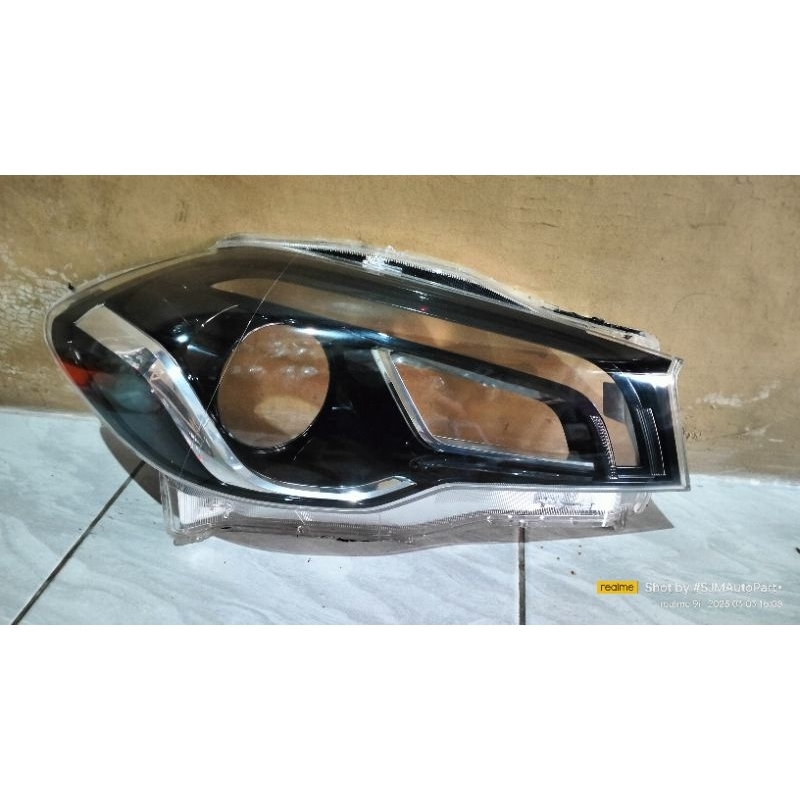Mika Headlamp SUZUKI S CROSS. KANAN