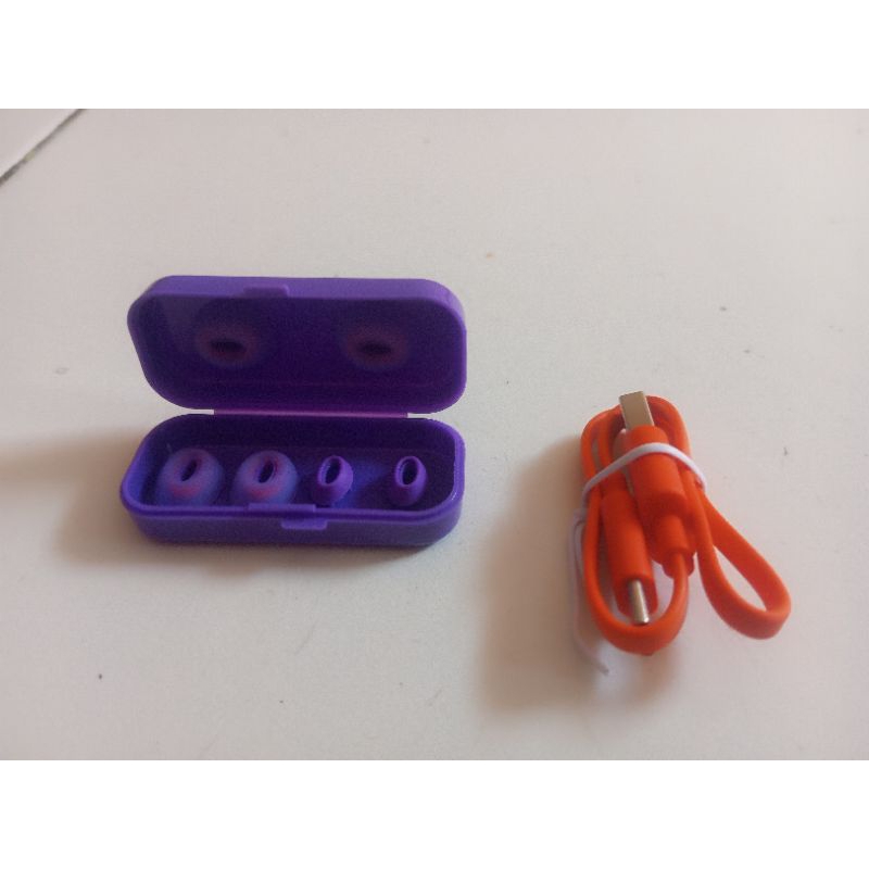 JBL Tune Flex Ghost - Earbuds Nirkabel dengan ANC dan IPX4, 32 Jam Baterai, Putih/Hitam/Biru