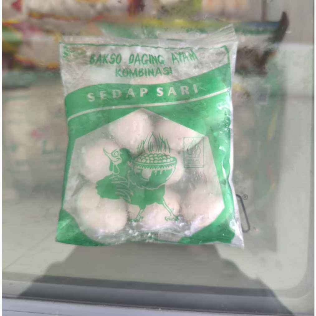 

Bakso Daging Ayam Kombinasi Sedap Sari 140 g (isi 10)