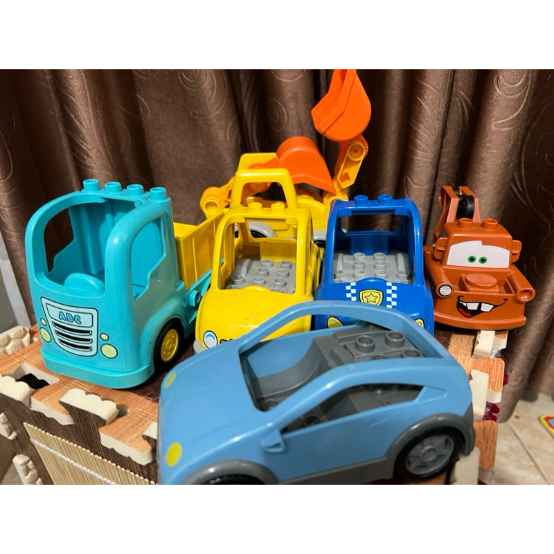 Mobil ori Lego Duplo (mainan anak) - preloved