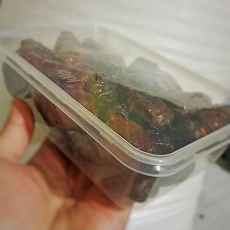 

Kurma Multazam Box Kecil
