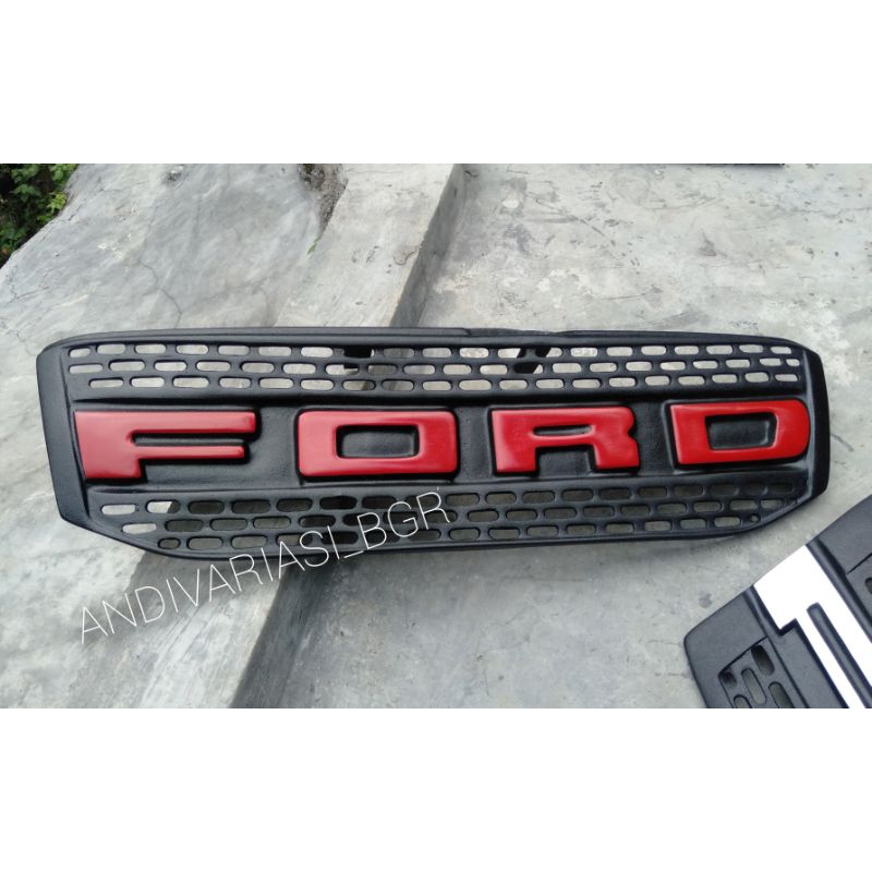 Grill Ford Everest 2003 - 2006 model raptor