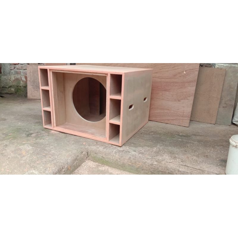 box spl 18 inch single