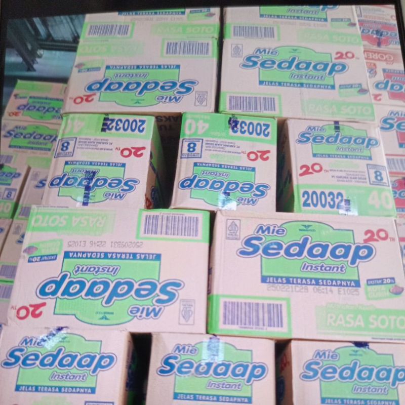 

Mie sedaap instan rasa soto {1Dus isi 40pcs}