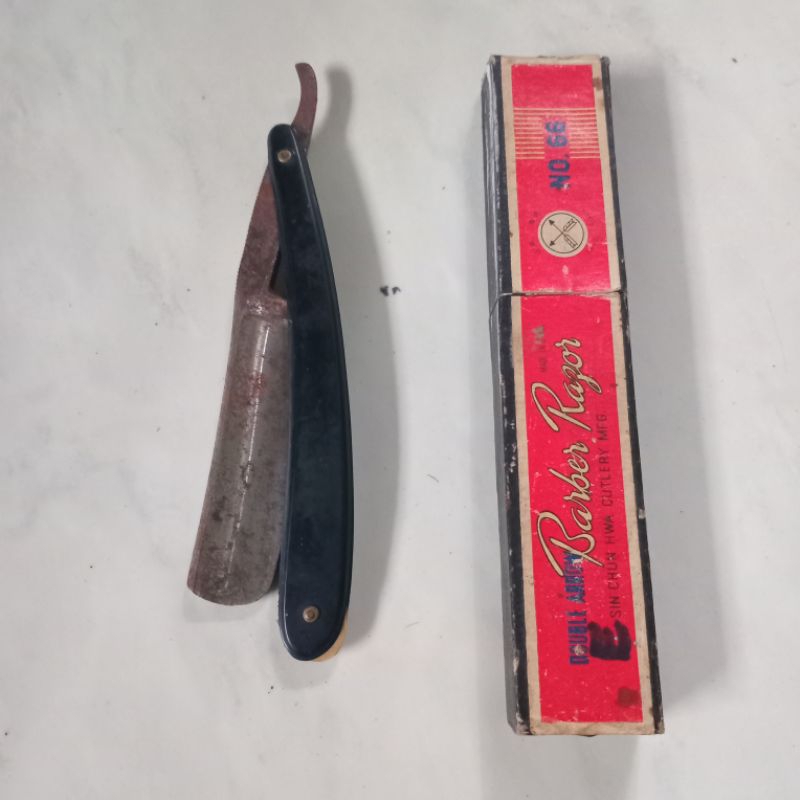 PISAU LIPAT CUKUR KEROK JADUL, MERK BARBER RAZOR