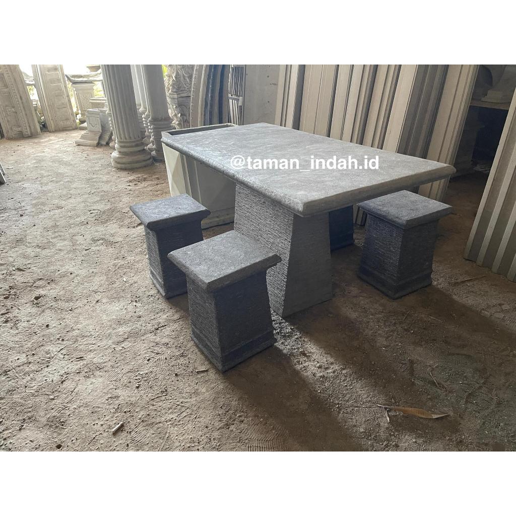 1 Set Meja Kursi Teras/taman (1 Meja 4 Kursi)  – Batu Cetak  (Free Ongkir Se-JABODETABEK)