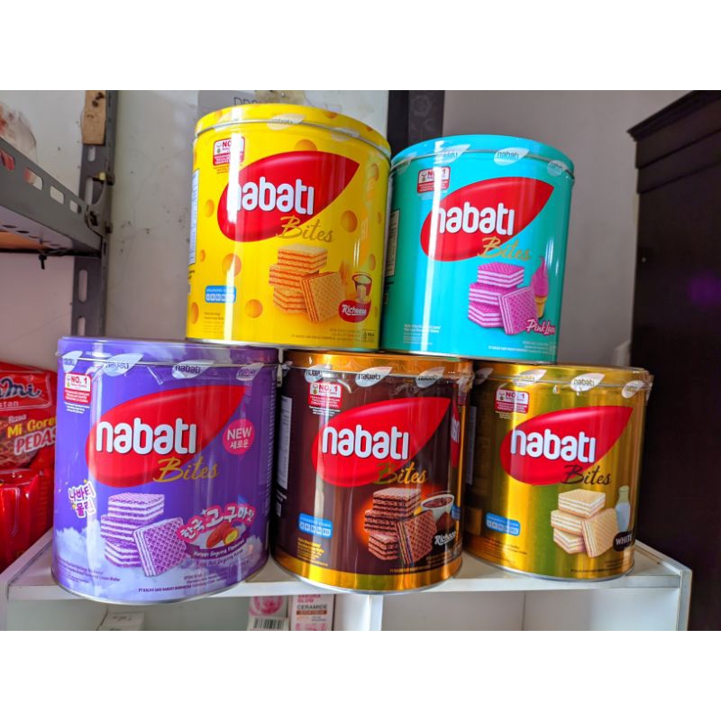 

Nabati Kaleng wafer 240g jajan lebaran