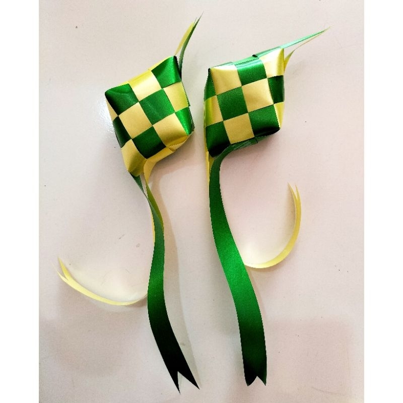 

V2_Hiasan Ketupat Pita Jepang 6x6x4Cm