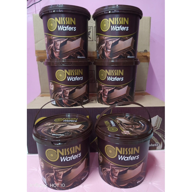 

jajan kalengan 2dus (12pcs)