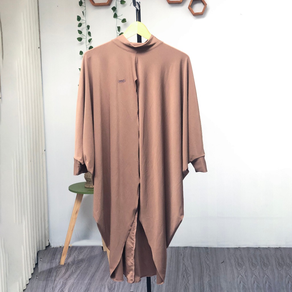 DISKON AZKADIENA ALIKA OUTER KARDIGAN BATWING KAFTAN DAN HIJAB WANITA MERAH HIJAU HITAM PUTIH