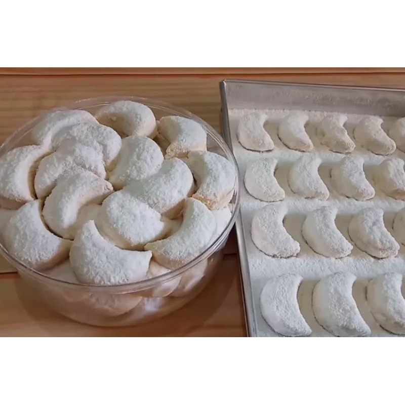 

Kue Putri Salju Premium 500gr