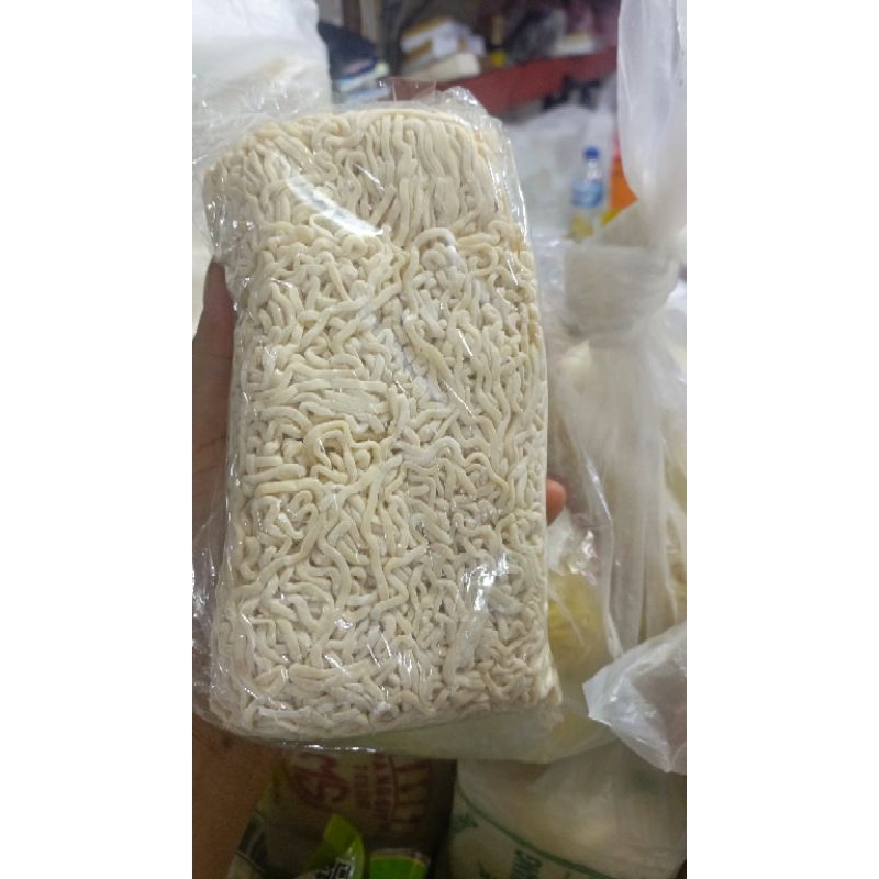

mie ayam mentah 1bks
