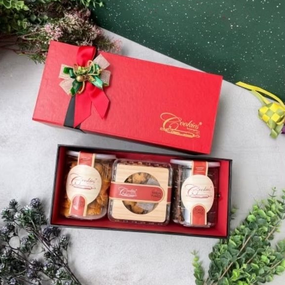 

Parcel deBrontos Cookies Kue Kering Box Hampers Gift Natal Lebaran