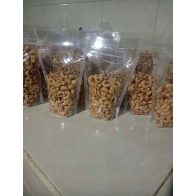 

kacang mede mentah asli wonogiri
