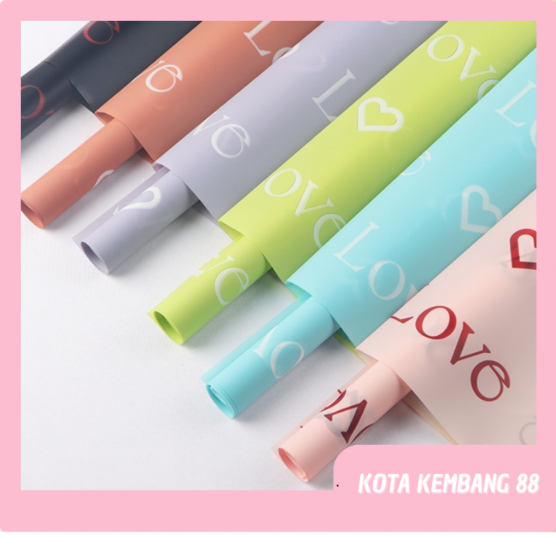 

20 LEMBAR Kertas Buket Bunga Motif Tulisan LOVE Flower Wrapping Paper Valantine Cellophane KB105