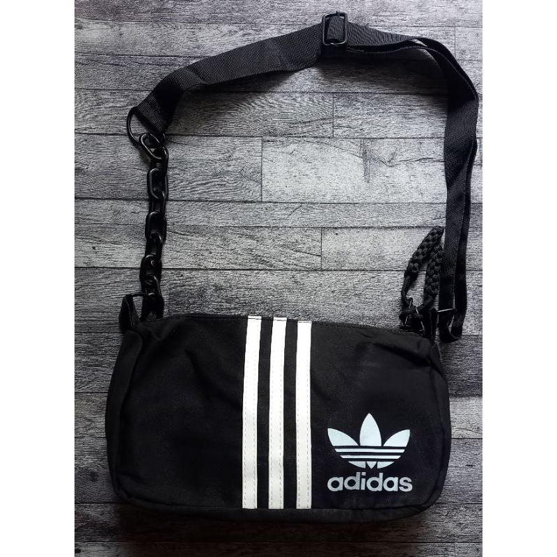 ADIDAS TAS HITAM TAS SPORTY ADIDAS TAS SELEMPANG ADIDAS HITAM