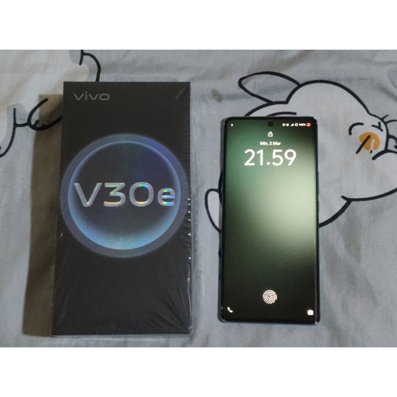 Vivo V30e ram 8/128 garansi on 16.12.2025