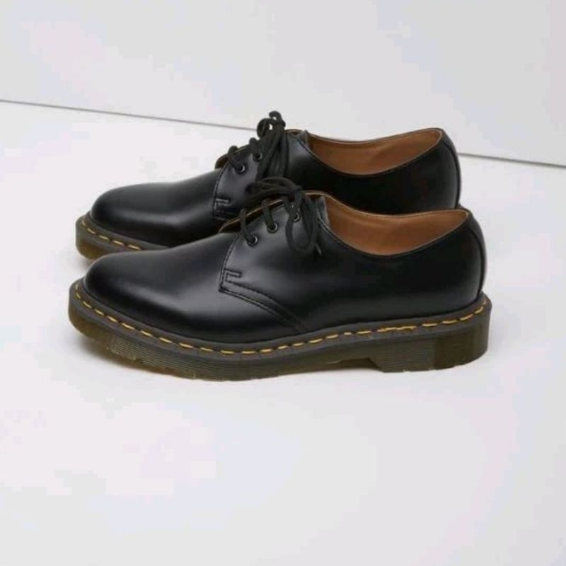 SEPATU BOOTS KLASIK KULIT DR MARTENS SEPATU PRIA DOKMAR SEPATU BOOTS PRIA KULIT 3 LUBAN