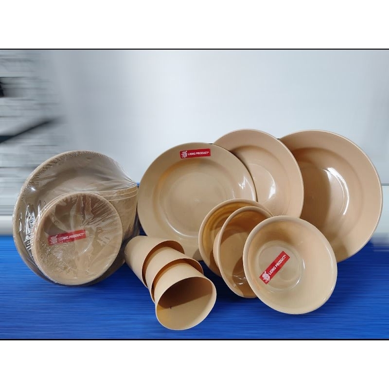 set piring mangkok gelas cream