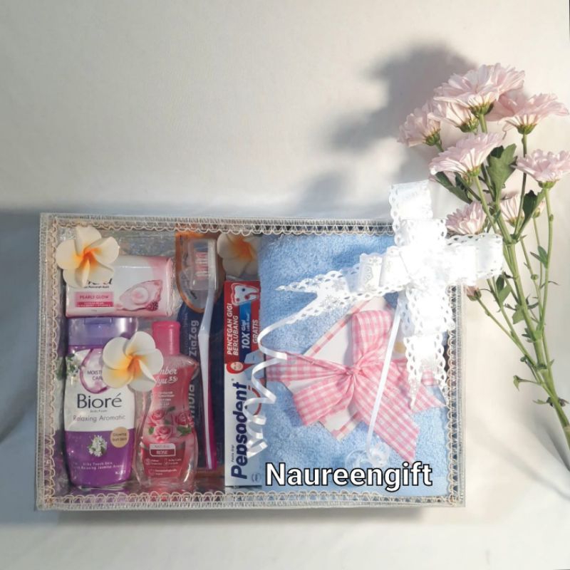 Kado Pernikahan / Seserahan Pernikahan / Kado Lamaran / Set Kecantikan/ Seserahan Handuk
