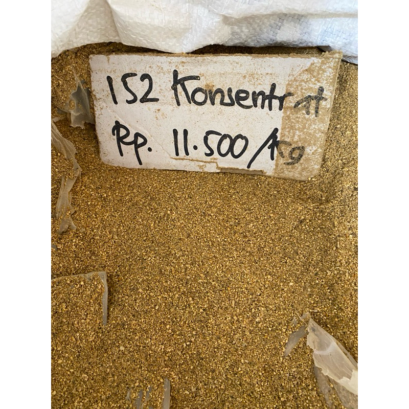 KONSENTRAT BABI KECIL 152 AYAM PEDAGING 1 KG REPACK