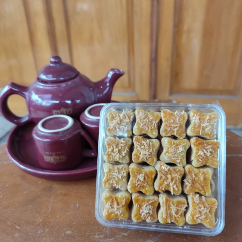 

kue kastengel