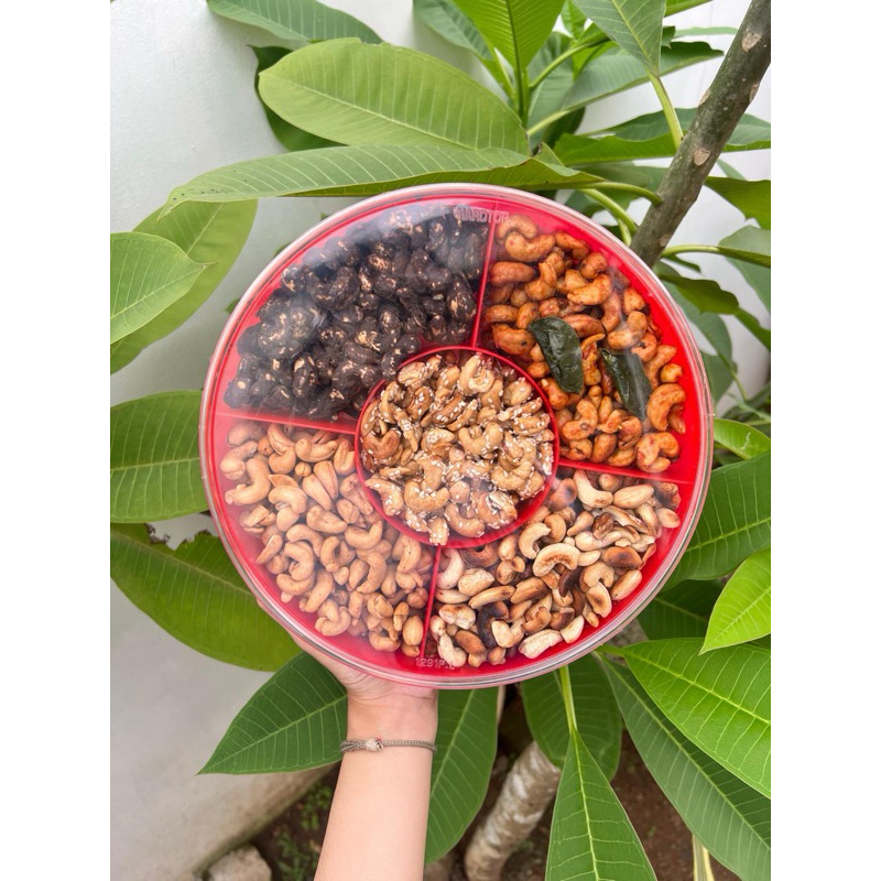 

KACANG METE 5 RASA
