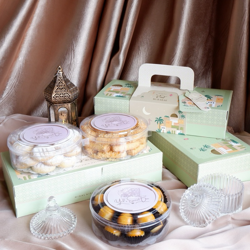 

Yel’s Sweet Box | Hampers Lebaran premium | hampers cookies premium |gift | hampers kue kering