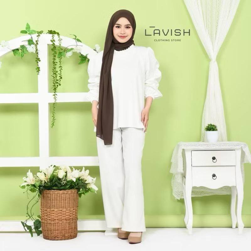 (LVSH) Sybille Puff Sleeve Tops  Blouse Lengan Balon Atasan Wanita